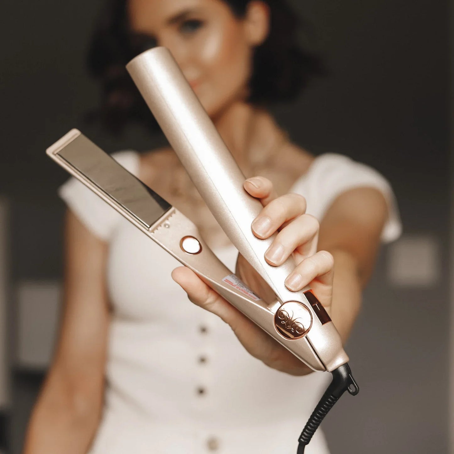 Hiyaat 2 in 1 Hair Straightener